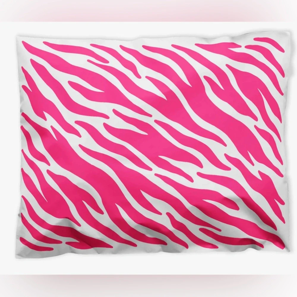 Hot Pink Tiger Print Polymailers. 10 x 13  qty  50